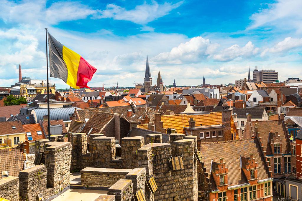 belgian-flag-over-ghent